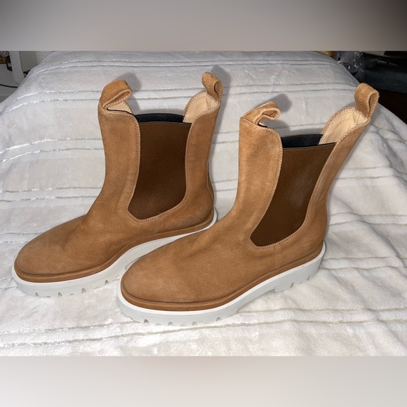 NWOT Dear Frances Tony Boots Size 40 - Picture 1 of 8